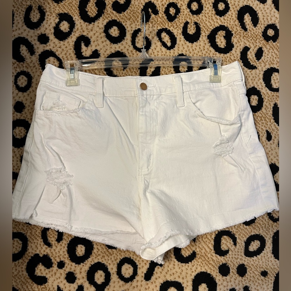 Universal Thread White Denim Shorts size 14
